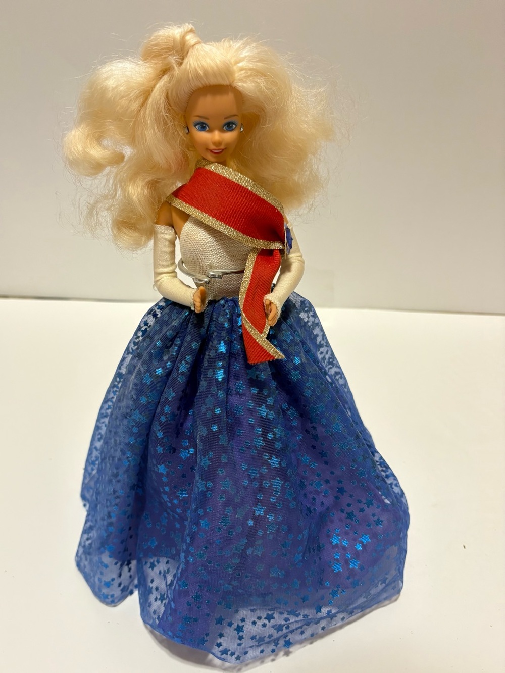 1989 UNICEF Barbie (out of box)